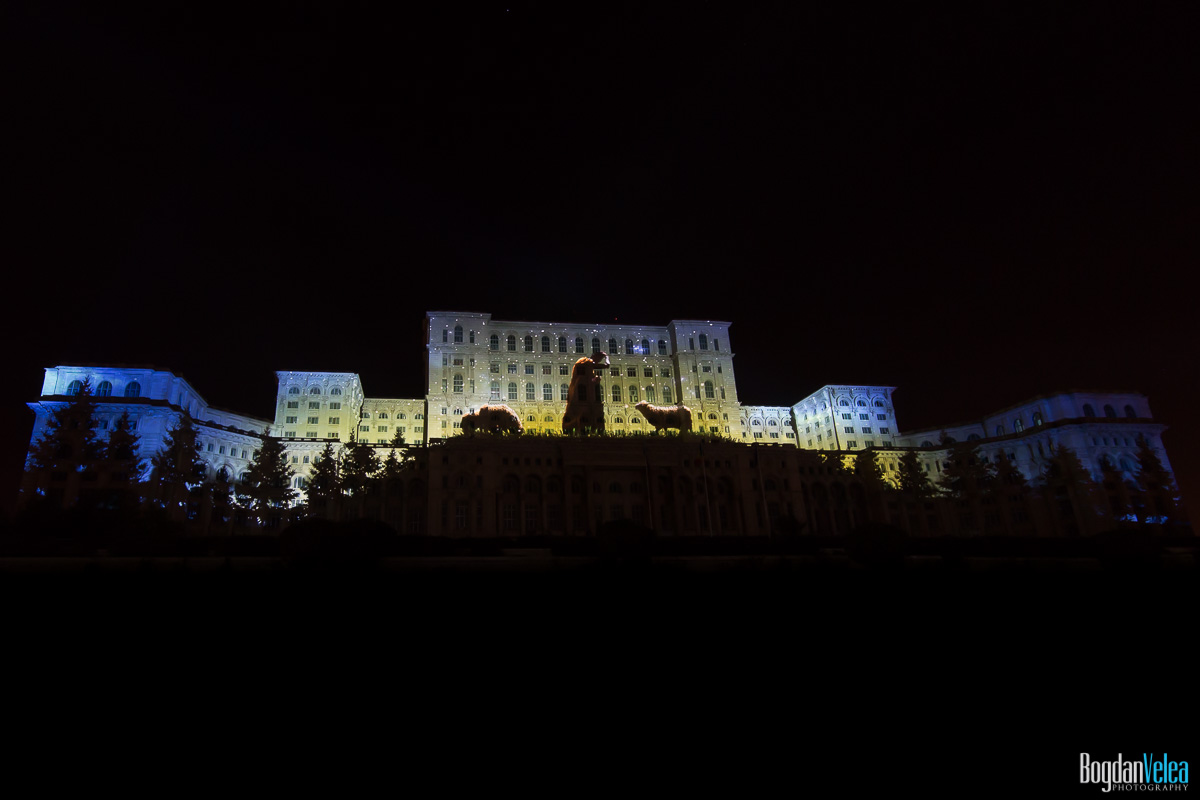 iMapp-Bucharest-2015-video-mapping-Casa-Poporului-130