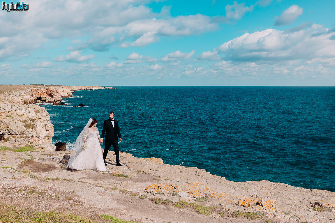 sedinta foto dupa nunta - trash the dress in Bulgaria