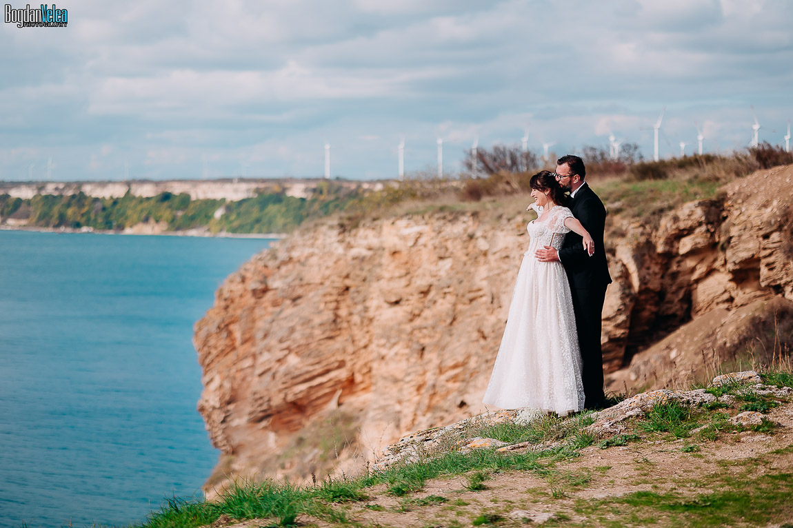 sedinta foto dupa nunta - trash the dress in Bulgaria