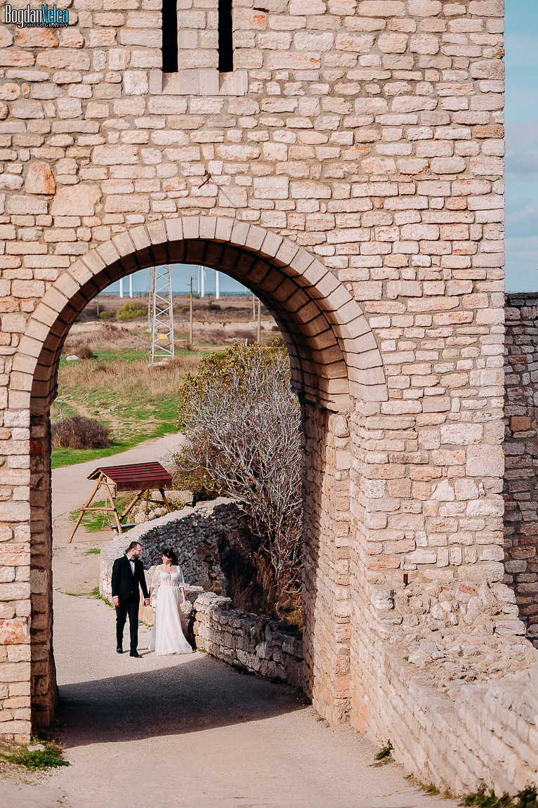 sedinta foto dupa nunta - trash the dress in Bulgaria