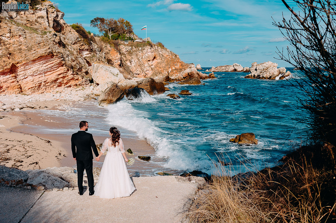 sedinta foto dupa nunta - trash the dress in Bulgaria
