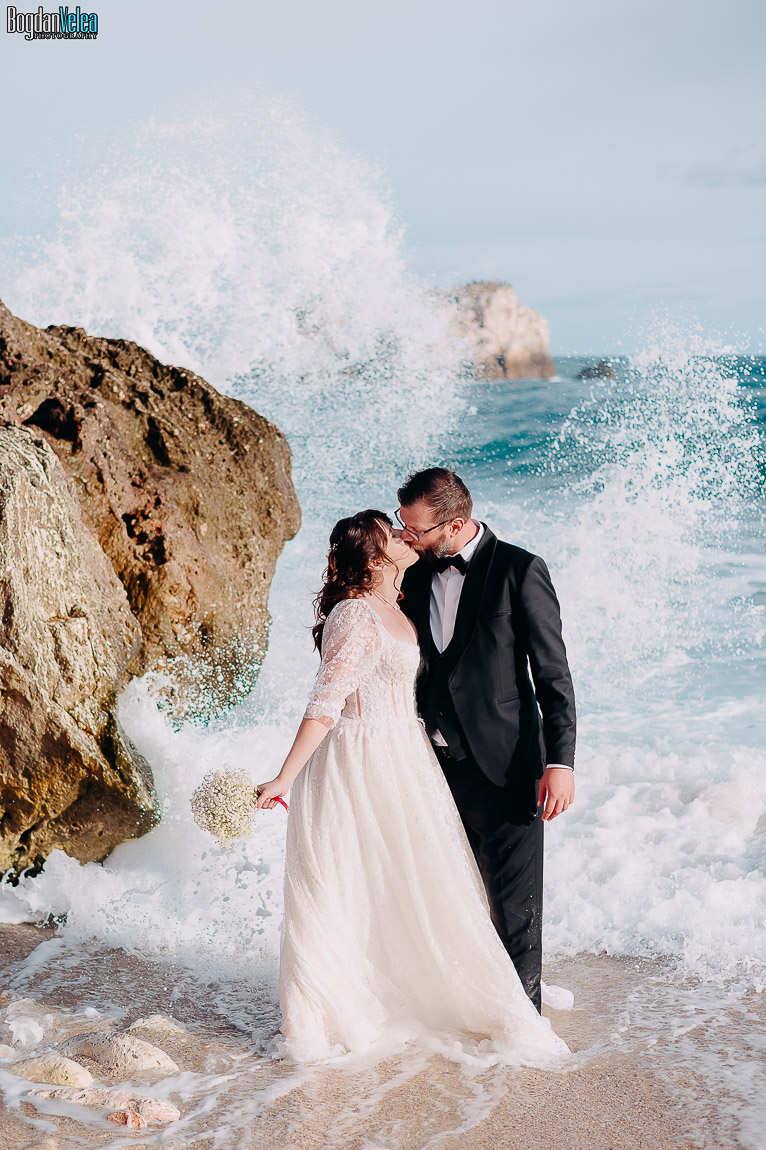 sedinta foto dupa nunta - trash the dress in Bulgaria