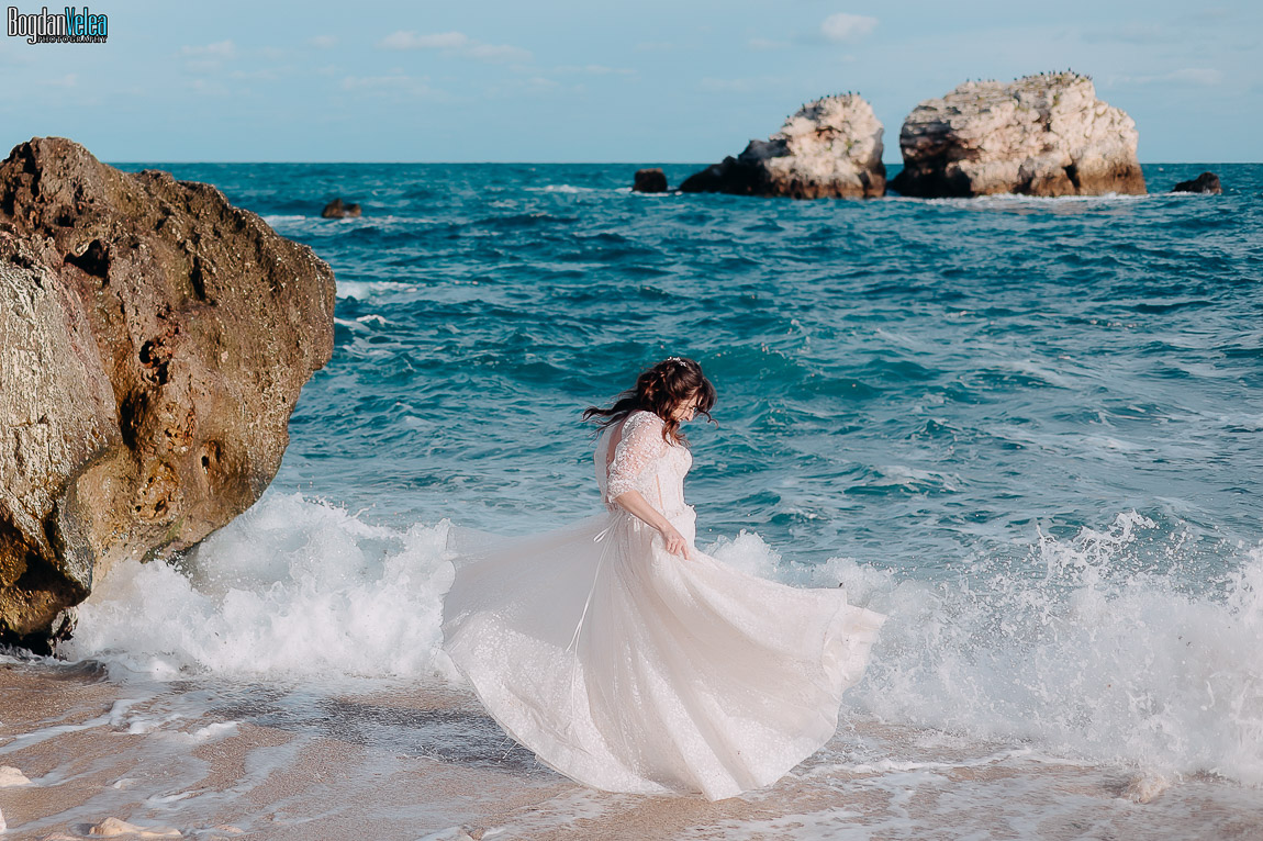 sedinta foto dupa nunta - trash the dress in Bulgaria