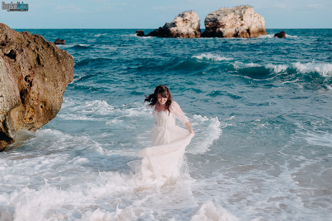 sedinta foto dupa nunta - trash the dress in Bulgaria