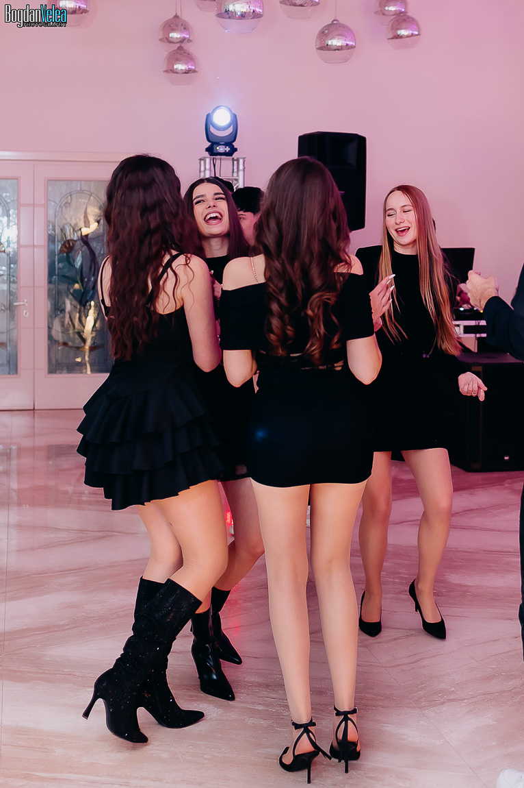 Petrecere de 18 ani Sara la Militari Ballroom – fotograf majorat